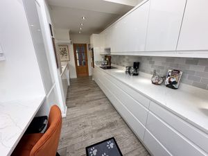 Kitchen- click for photo gallery